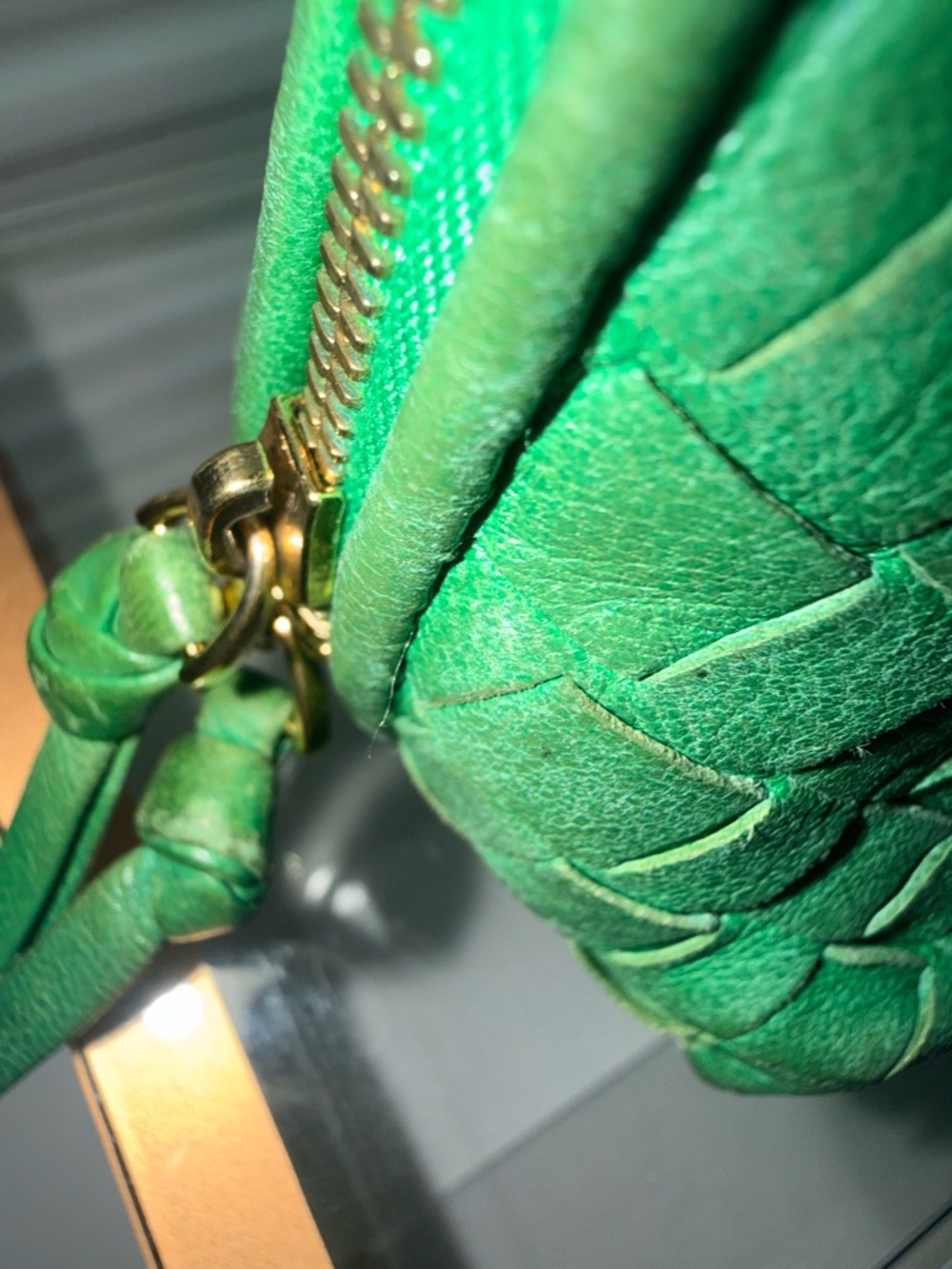 ⭐️Authentic Bottega Veneta Intrecciato Pouch - Parakeet Green - Picture 3 of 14